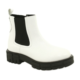 White women's boots Caprice 25428-25 122 white naplak black