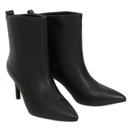 Black Boots on a black RB69P Black pin