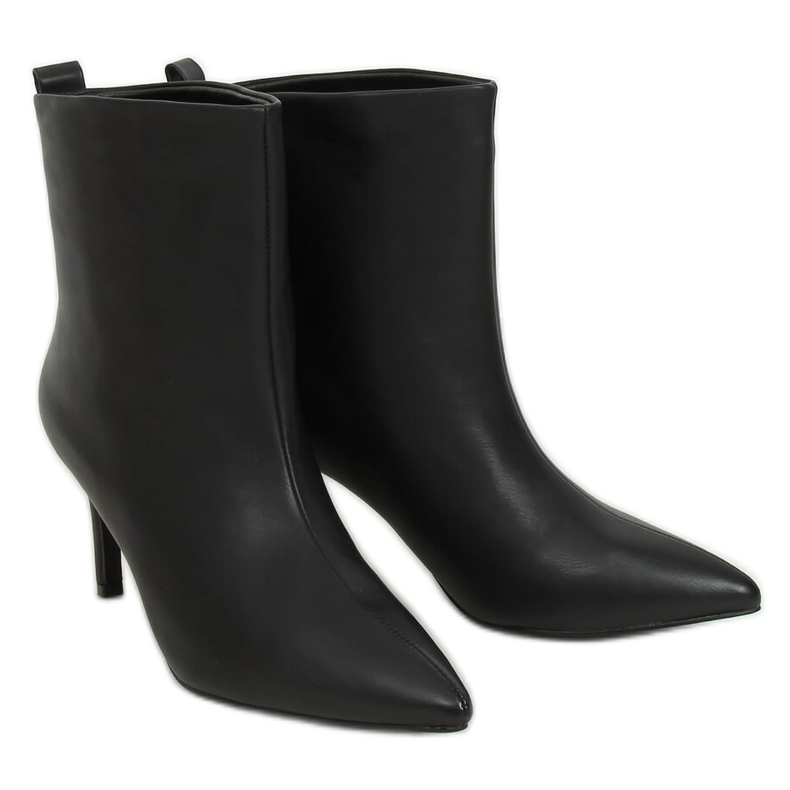 Black Boots on a black RB69P Black pin