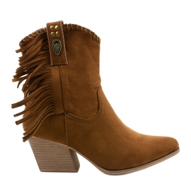 Brown suede cowboy boots from Lamimeila