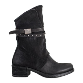 Seastar Black Boots