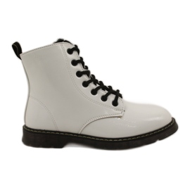 Miss White lacquered bovver boots 20DZ23-3216 Marita black
