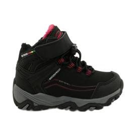 Softshell boots with American Club membrane black red