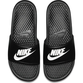 nike benassi men's flip flops