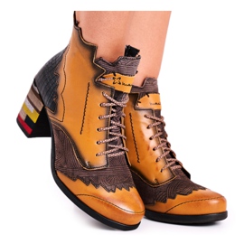 Women's Boots Leather Maciejka Yellow 03190-07 brown