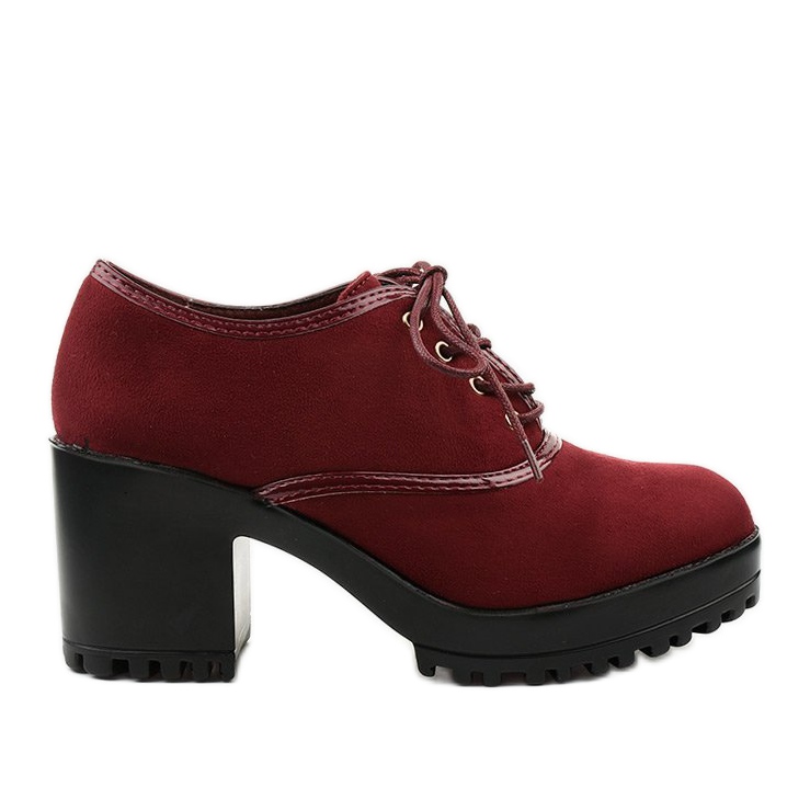 Maroon boots laced on a Clearfall block red