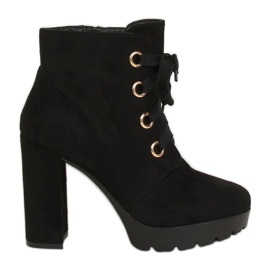 Black L8126 Black platform boots