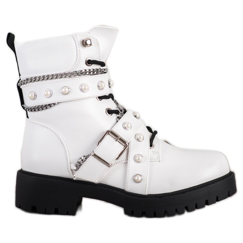 Seastar Workers With Chains white