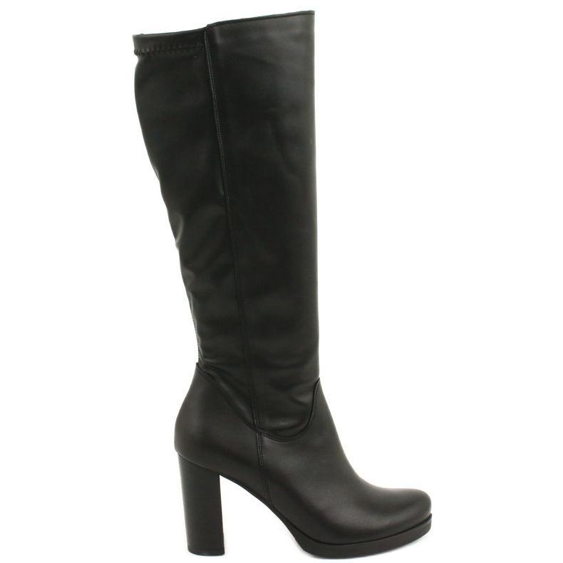 Arka Leather boots on the Arek 7322 pillar black