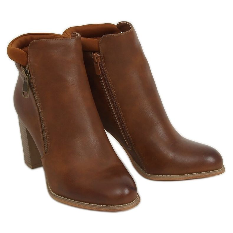 Camel 4599 Camel high heels brown