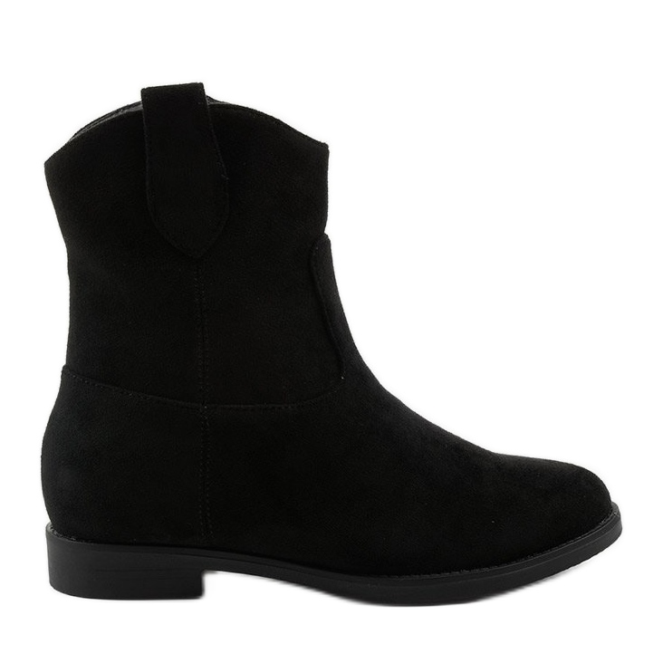 Black insulated boots with a hidden Modell wedge
