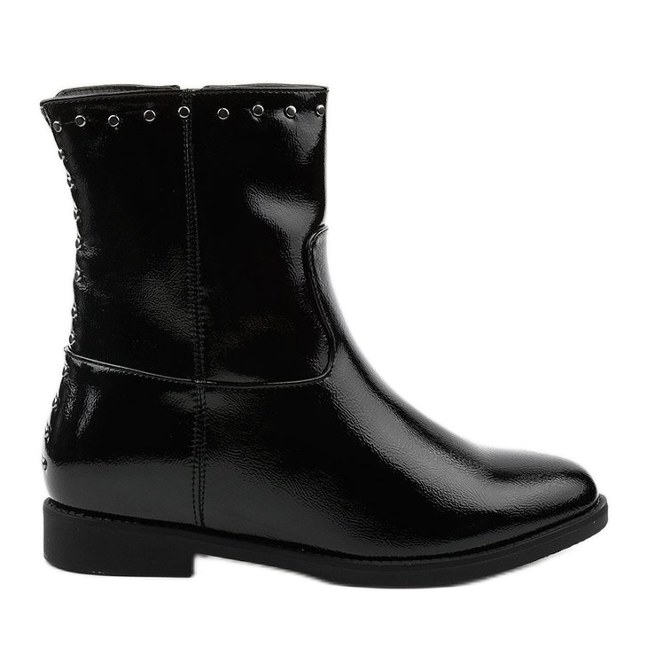 Black boots with a hidden wedge and Forget letters