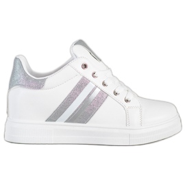 SHELOVET Sports shoes on a wedge white