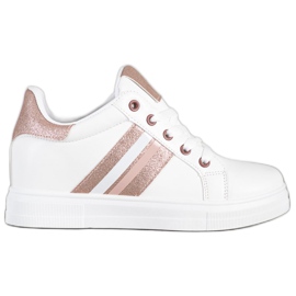 SHELOVET Sports shoes on a wedge white