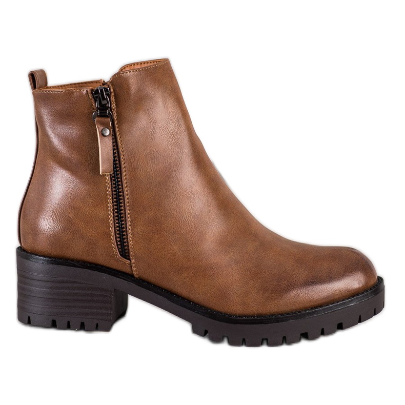 Ideal Shoes Comfortable brown boots