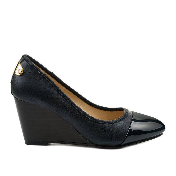 Blue pumps on the Bluehorn wedge heel navy blue Blue pumps on the Bluehorn wedge heel navy blue