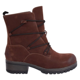 Brown Boots on the protector K1936104 Marron