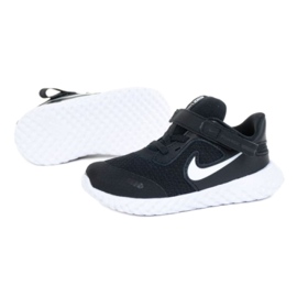 Nike Revolution 5 Flyase Jr CQ4651-004 shoe white black