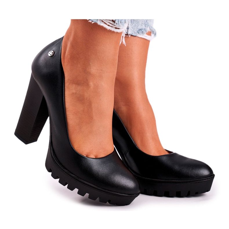 Women's Pumps Maciejka On a Heel and Platform Black 02629-01 / 00-1