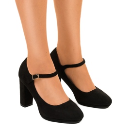 Black suede pumps on the Neridan post Black suede pumps on the Neridan post