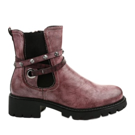 Pink flat insulated boots with a Siempleglam zipper