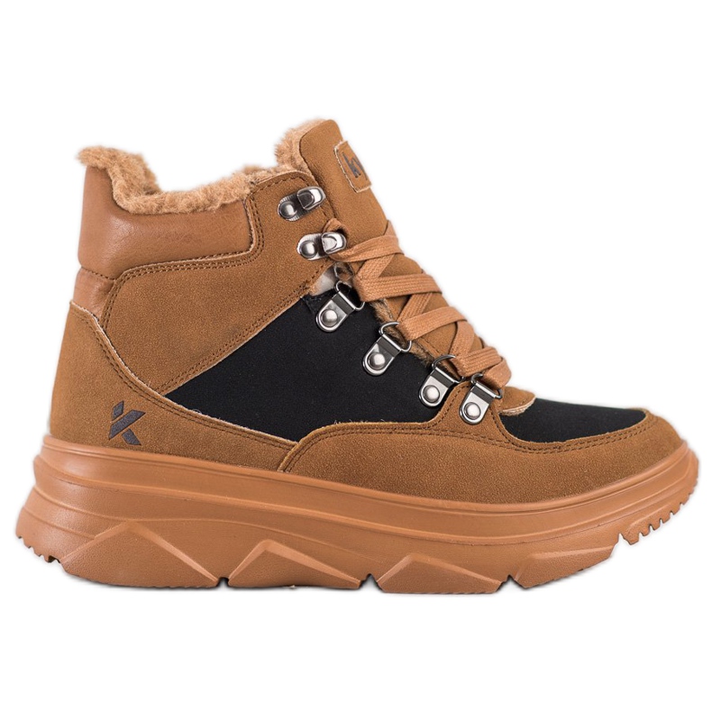 Kylie Light Trappers On The Platform brown