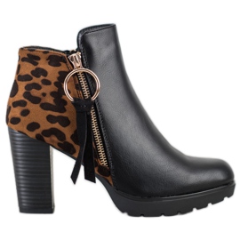 Goodin Warm Leopard Print boots brown black