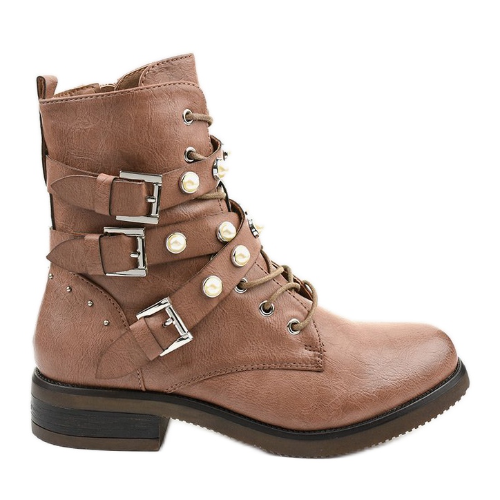 Brown lace-up boots from Sarerris