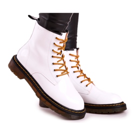 Women's Boots Leather Boots White GOE GG2N3057A