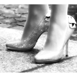 How to get used to walking in high heels?