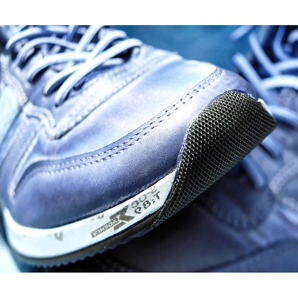 Men's sports shoes from well-known and good brands