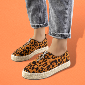 How to wear leopard print shoes? Brilliant styles for various occasions