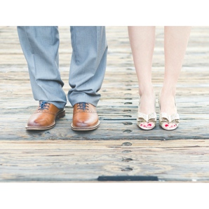 We choose elegant men's shoes, perfect for proms and final exams