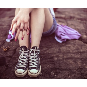 Start the summer in style - choose fashionable shoes with shorts