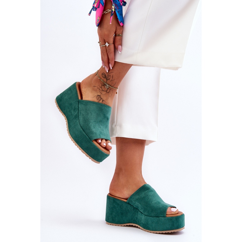 Women's Slippers On A Massive Platform Green Martina 2