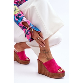 Light Flip Flops On Chunky Platform Fuchsia Good Vibe pink 2