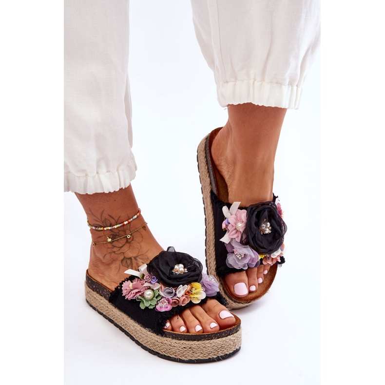 Material Slippers With Flowers Black Nessa 1