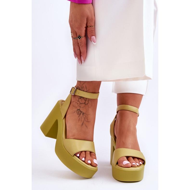 Fashionable Lime Karmine Sandals With Massive Heels green 1