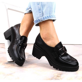 Vinceza 10921 black loafers on the post and platform 1