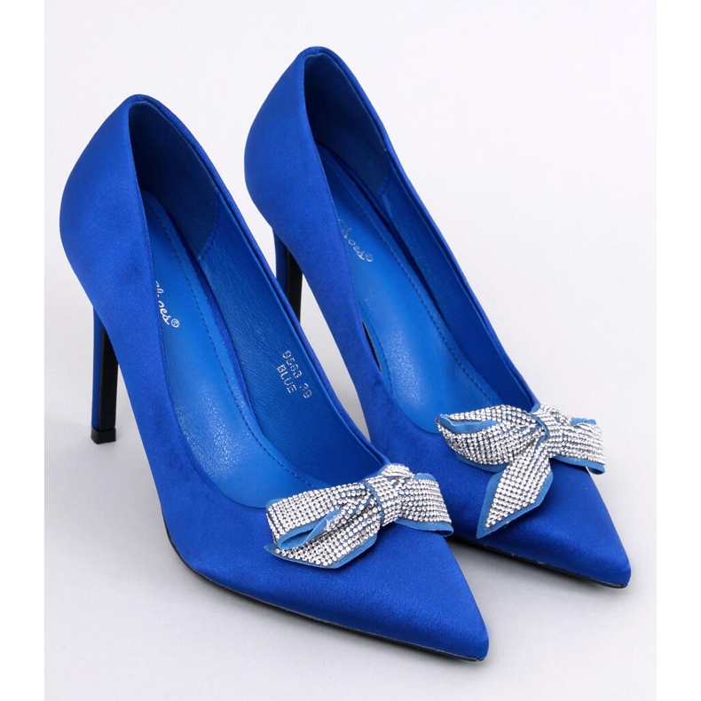 Satin pins with a Trini Blue bow 1