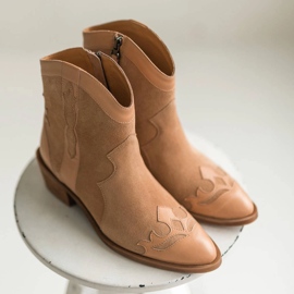 Marco Shoes Natural suede cowboy boots beige 1