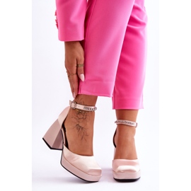 Fashionable Pumps On Massive Heels With Zircons Beige Adel 2 Fashionable Pumps On Massive Heels With Zircons Beige Adel 2