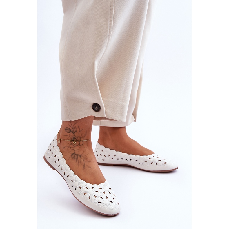 PE1 Openwork Glossy Ballerina Women's White Visionary 2