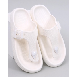 Sadier White soft foam flip-flops 1