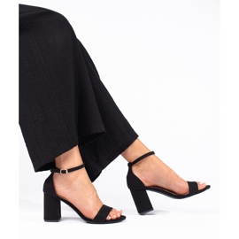 Women's classic sandals on a beige Shelovet post black 1