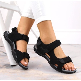 American Club W AM929A black velcro sports sandals 2