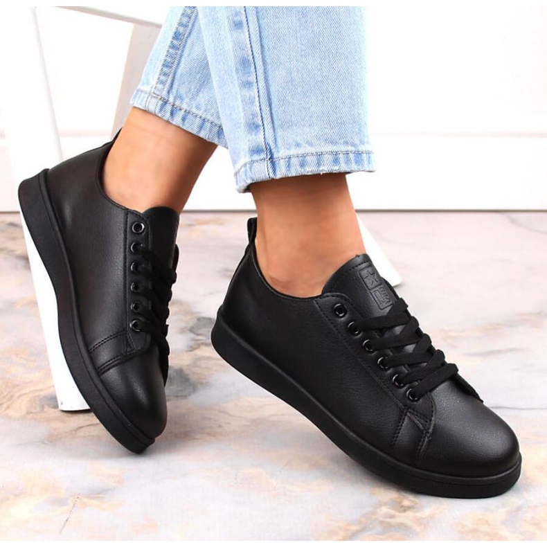 Sports shoes News W EVE433A black 2