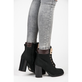 Seastar Workers on high heels black 1