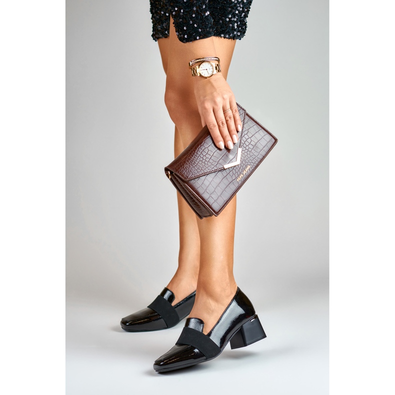 La.Fi Patent leather pumps with low heels black 2