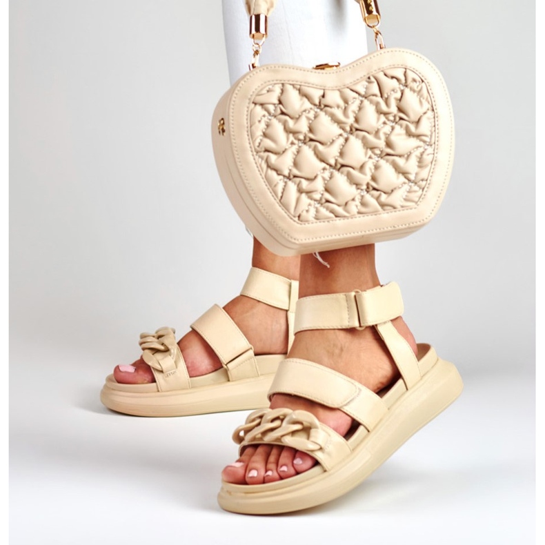 La.Fi Beige sandals with a chain 1